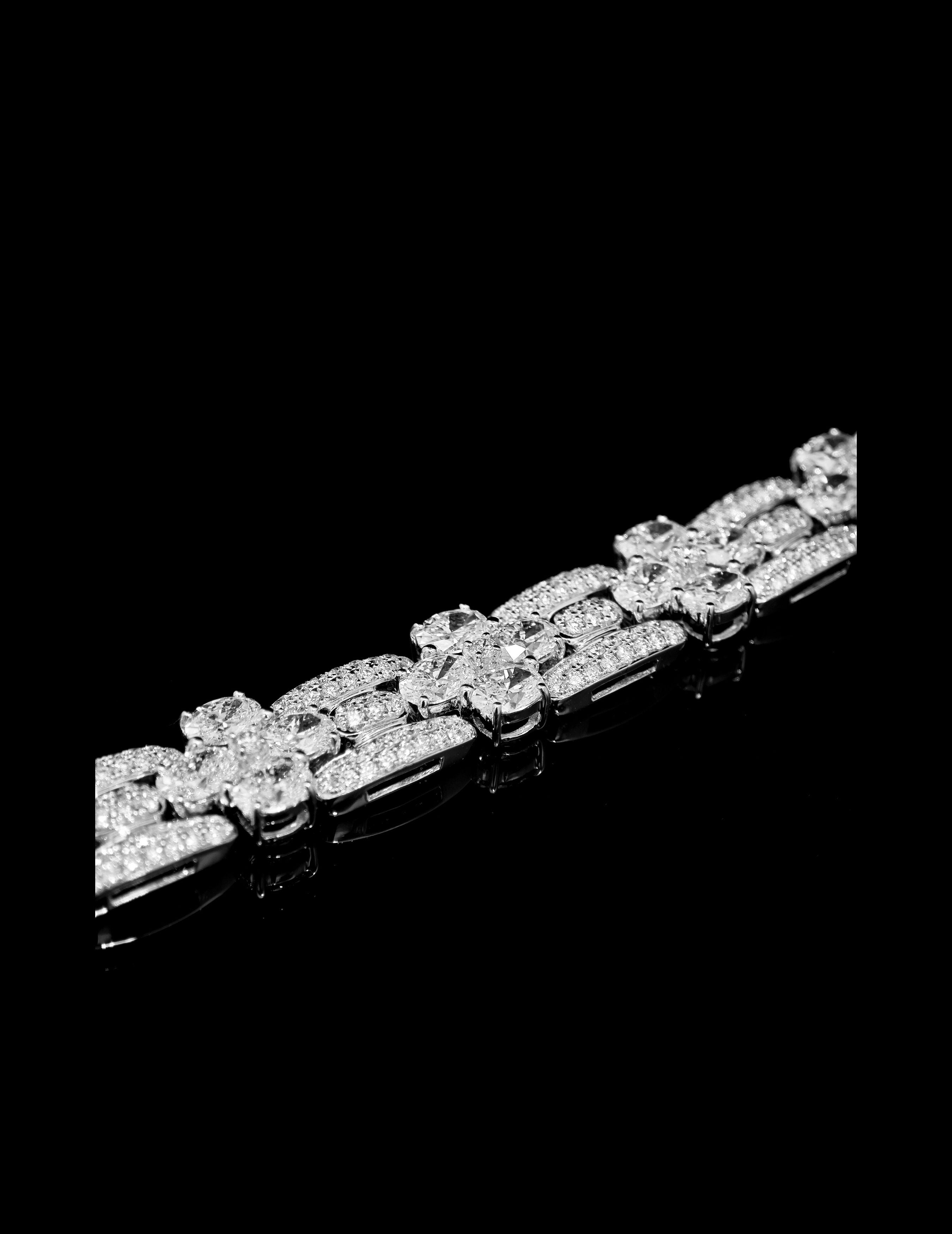 Oval Flower Bracelet