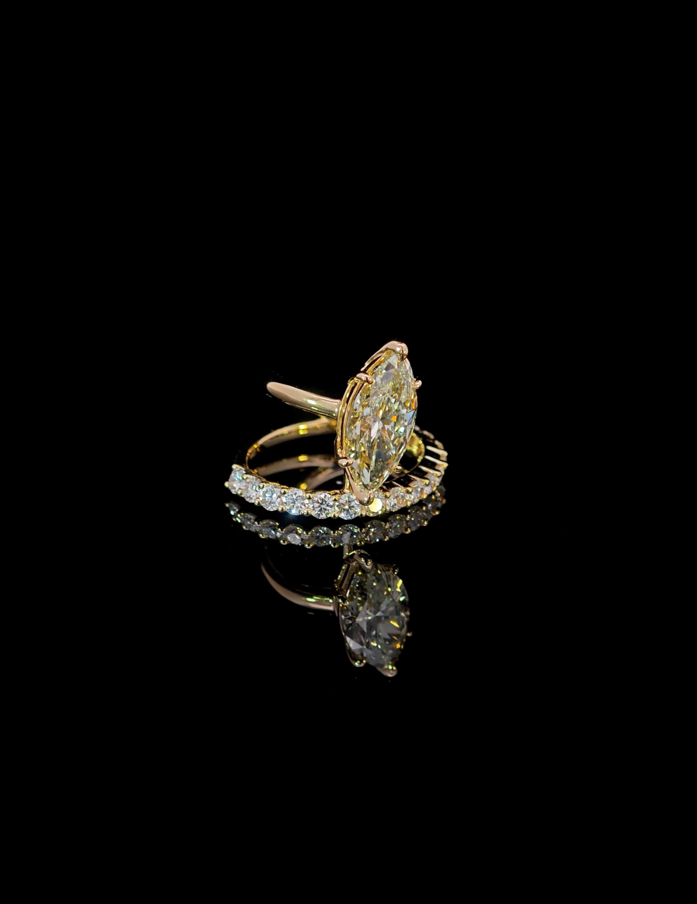 3.0ct Green Diamond Marquise Ring