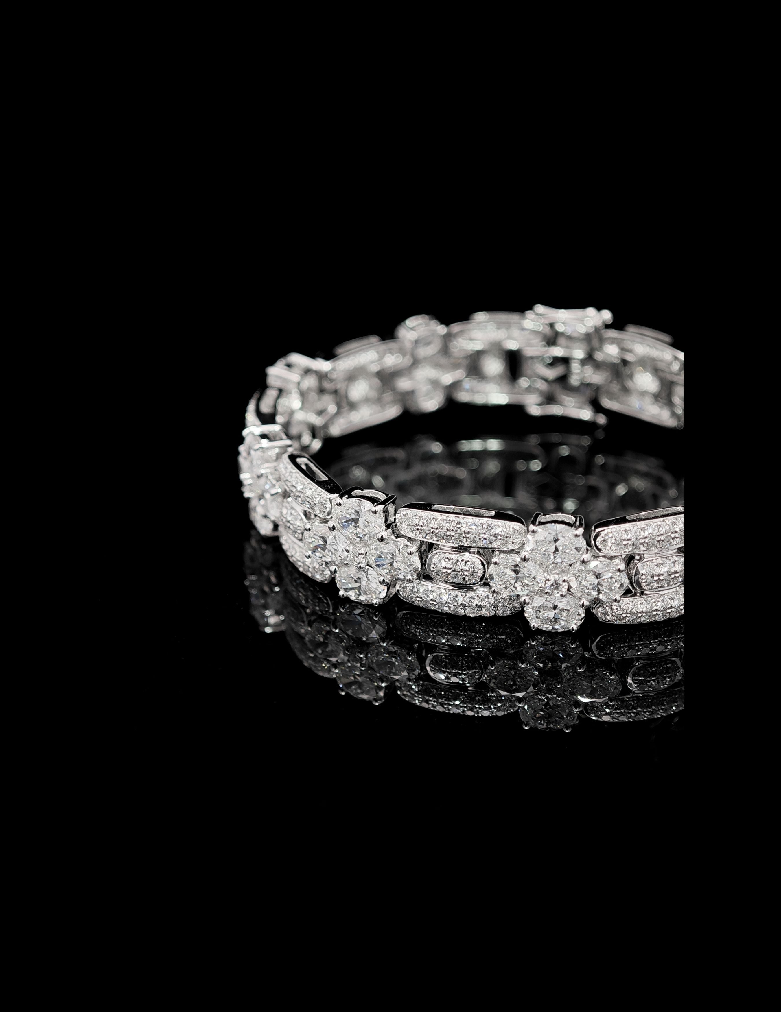 Oval Flower Bracelet
