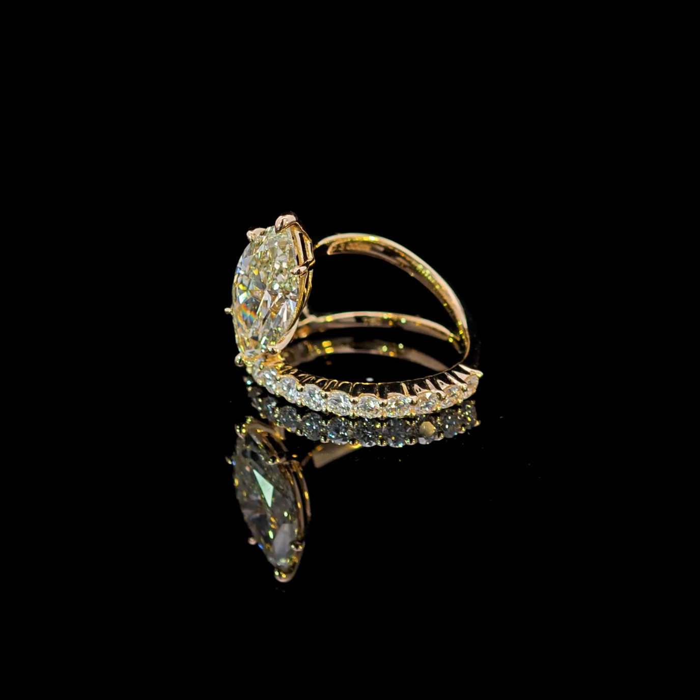 3.0ct Green Diamond Marquise Ring