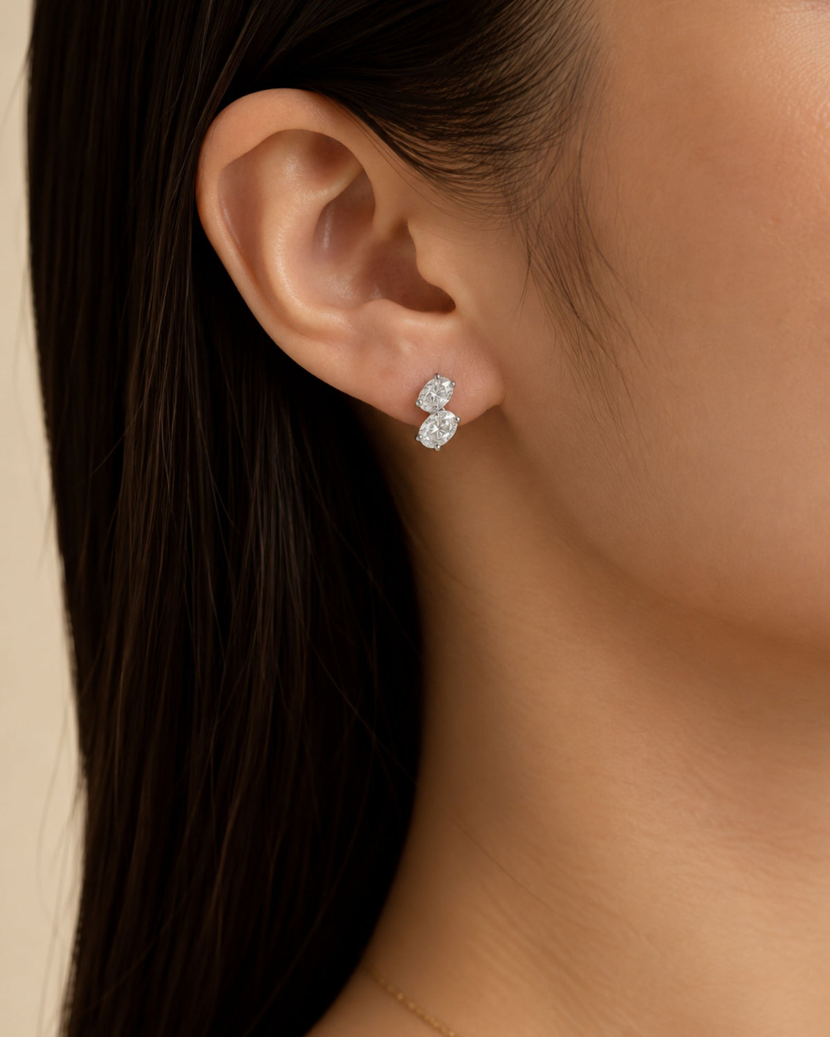 Oval Diamond Earring