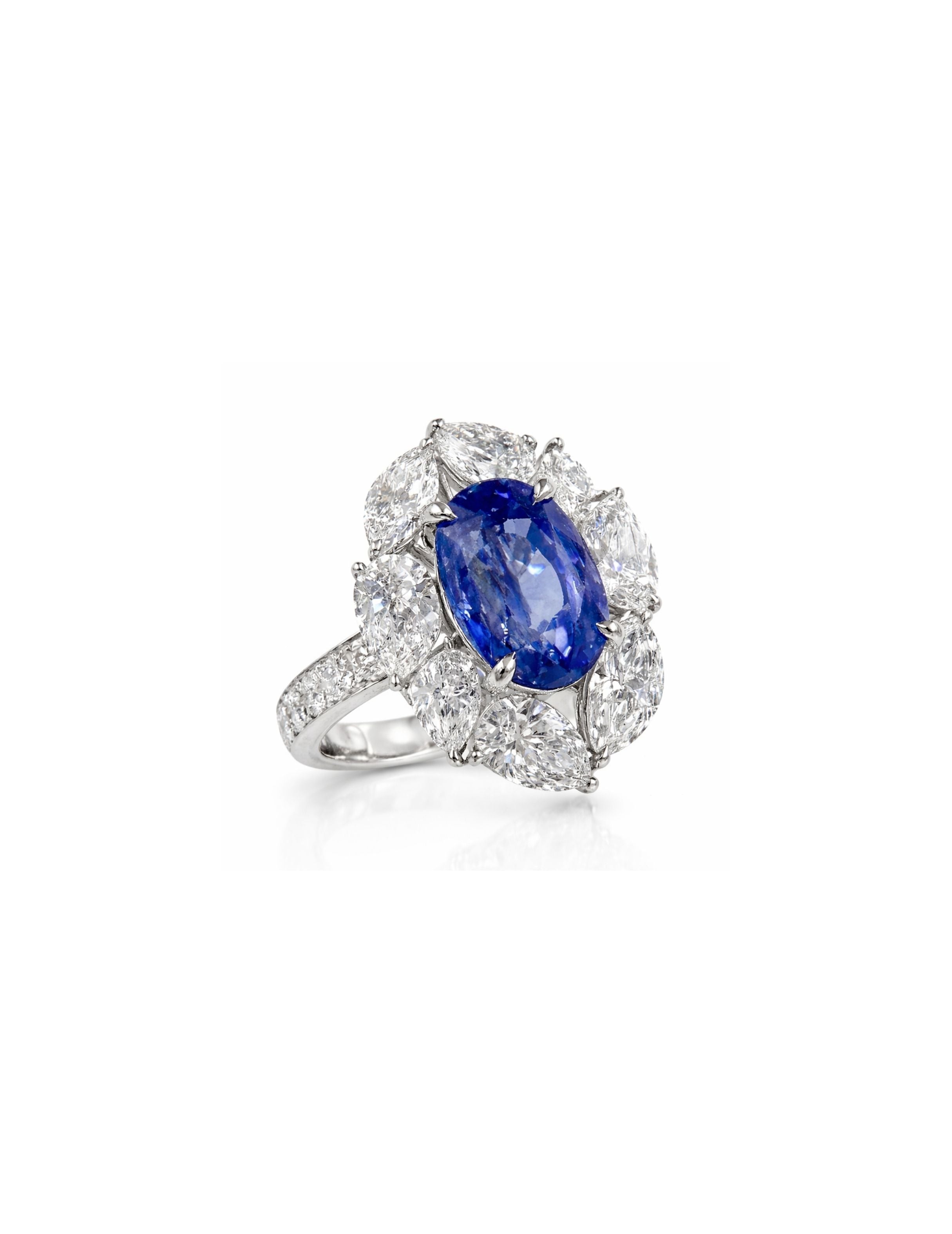 5.10 ct Cornflower Oval Blue Sapphire