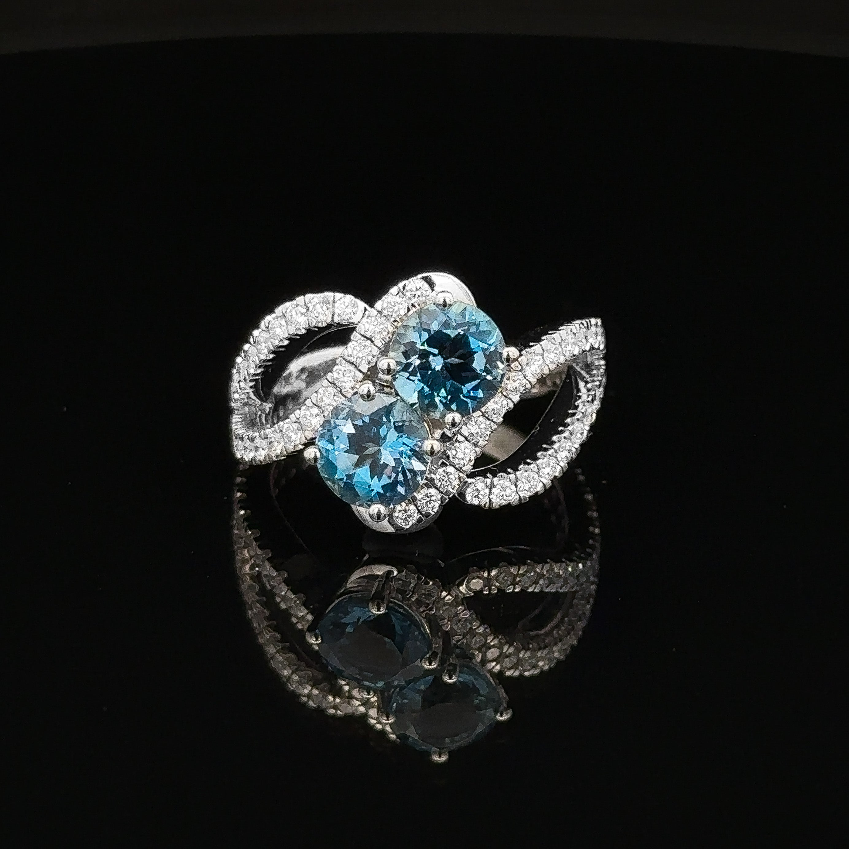 Santa Maria Aquamarine Ring