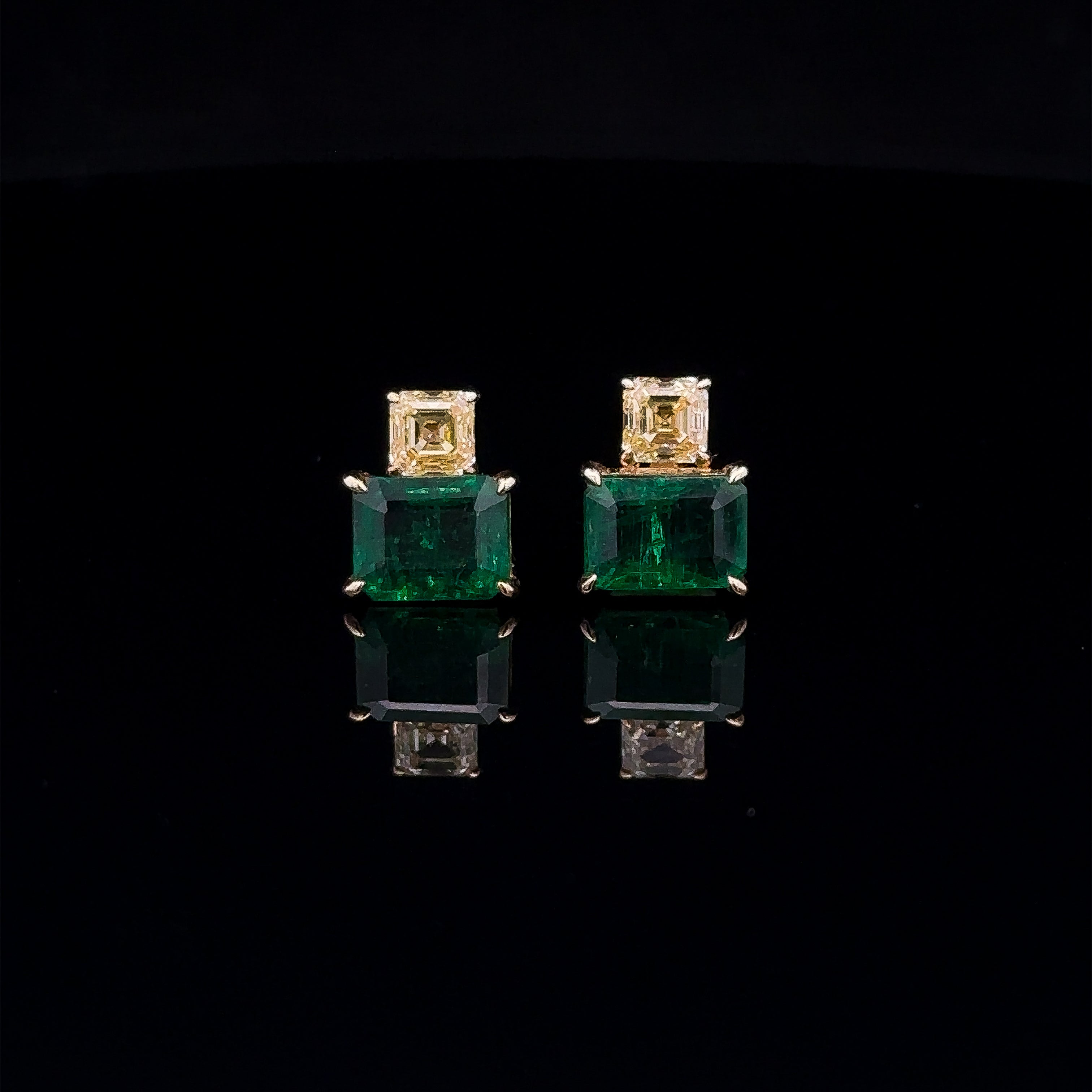 Yellow Diamond and Emerald Earring