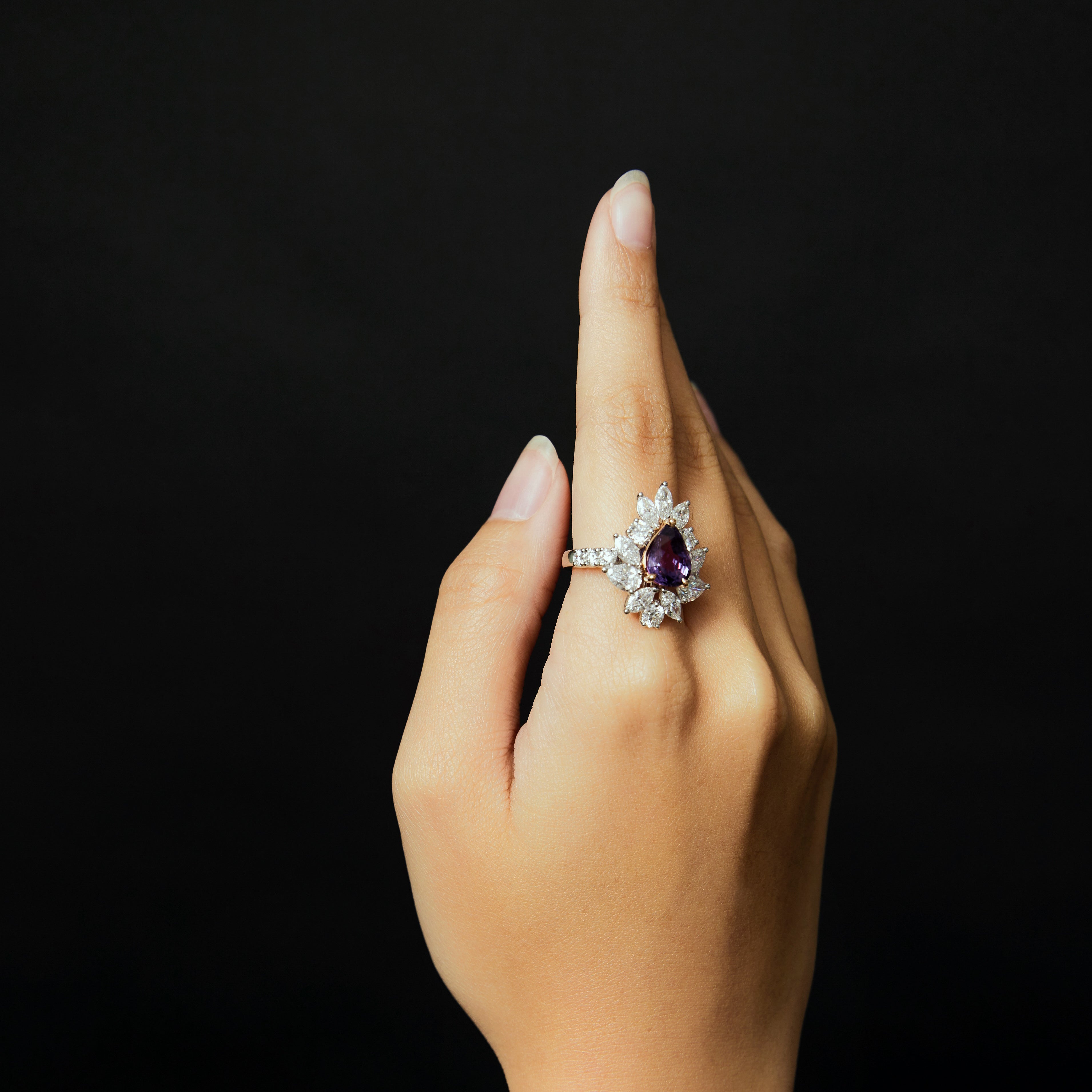 3.57 ct Purple Sapphire Ring